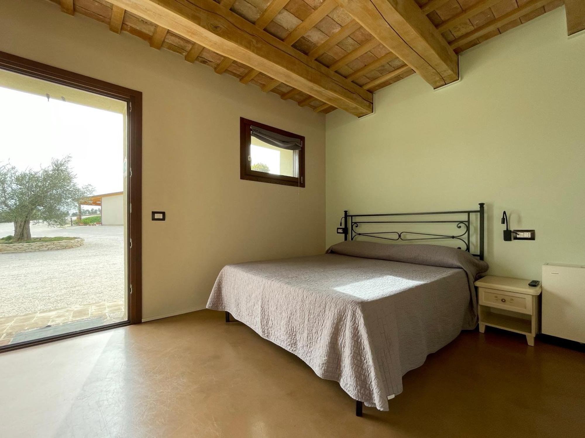 Casale Dei Cinque Colli Villa Ostra Luaran gambar